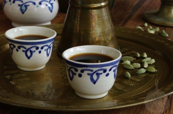 Brief History And Finest Recipes Of Arabic Coffee Intro