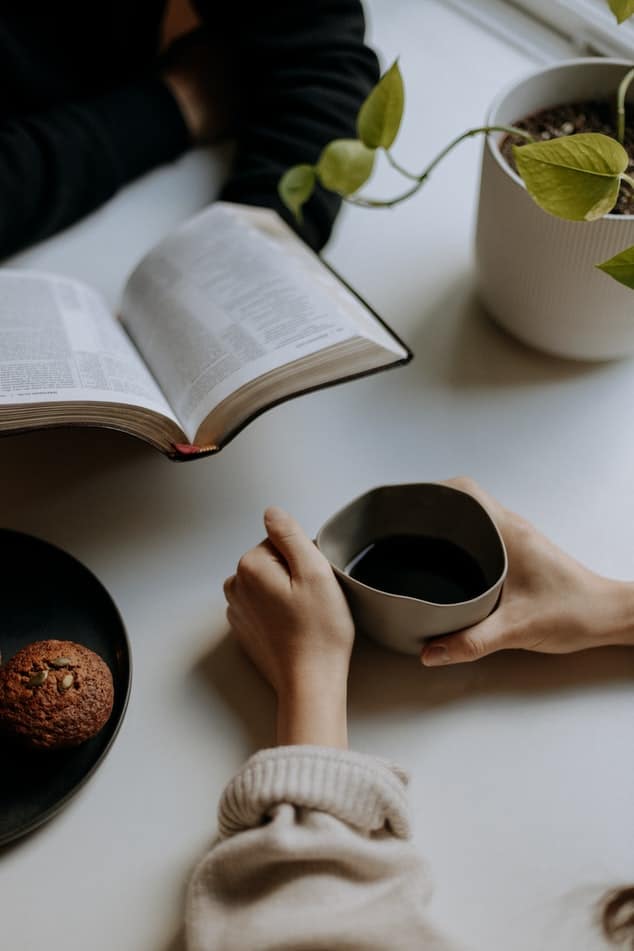 With coffee  lovers, it’s a study date and a date all rolled into one