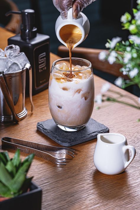 How Do You Make A Good Iced Spanish Latte?